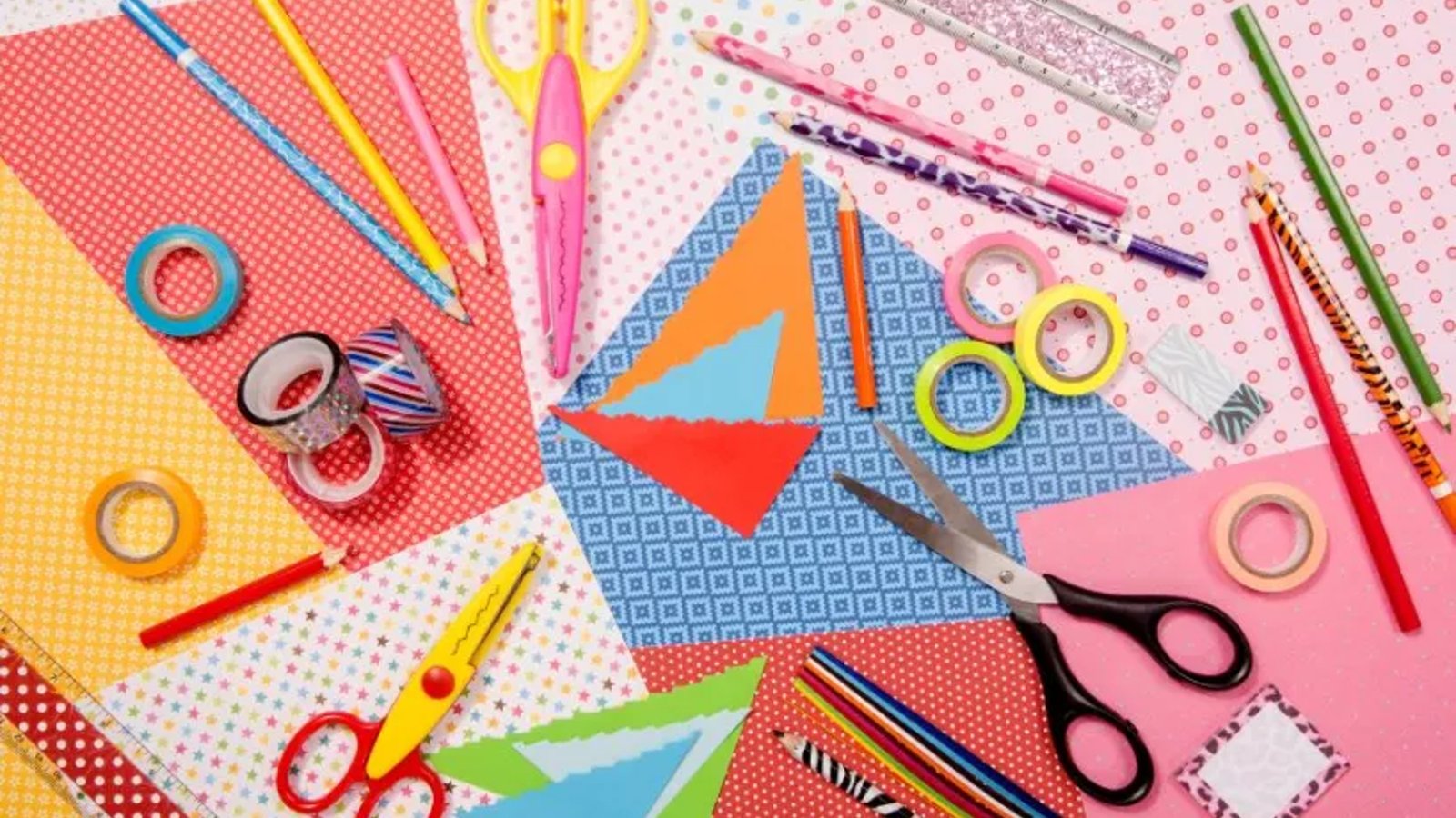 Kids Crafts at Wood Street library: Saturday