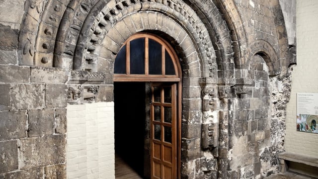 The Romanesque Sculpture of Norwich Castle Keep