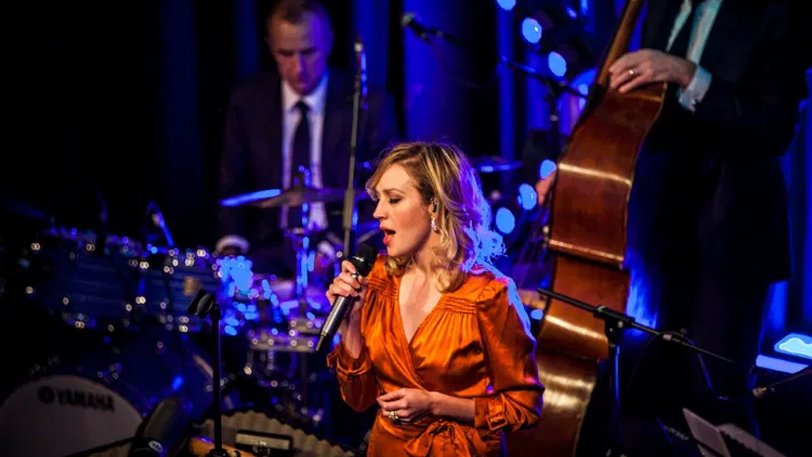 Jazz Dynamos ft. Lucy Randell