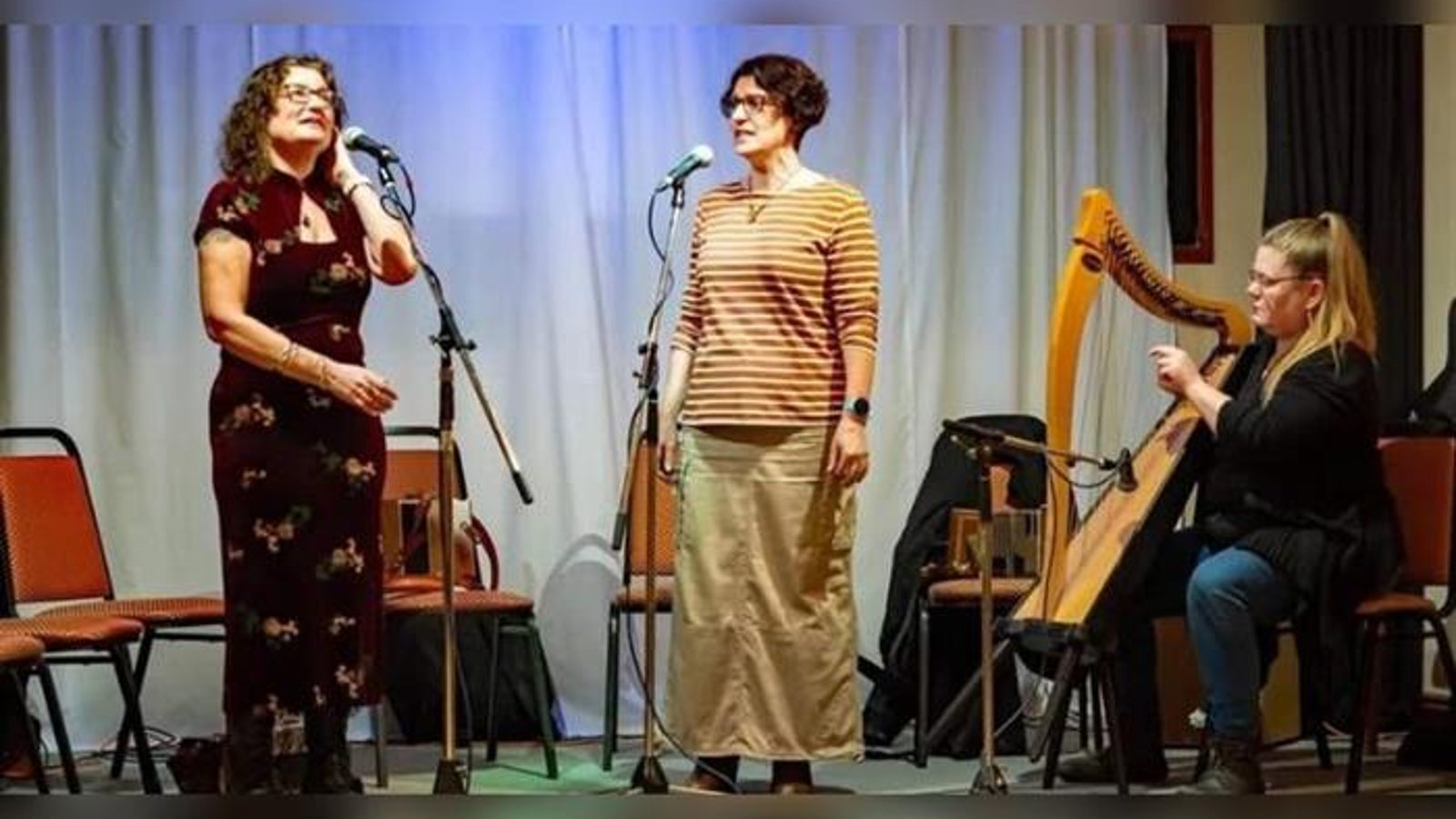 Ruth and Sadie Price With Lisa Oliver