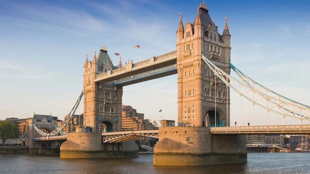 5km Community Run by Marathon for Mental Health x Seas The Mind at Tower Bridge