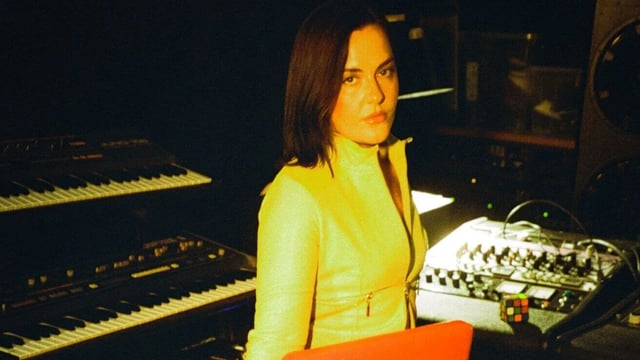 Liv East (Full Live Band)