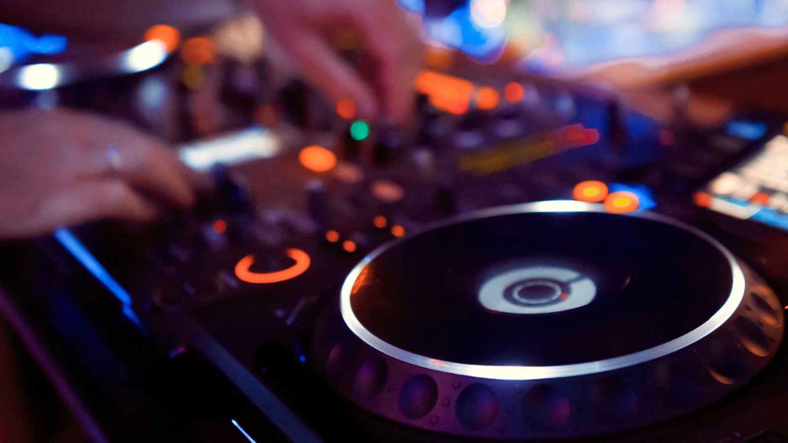 DJ Christos