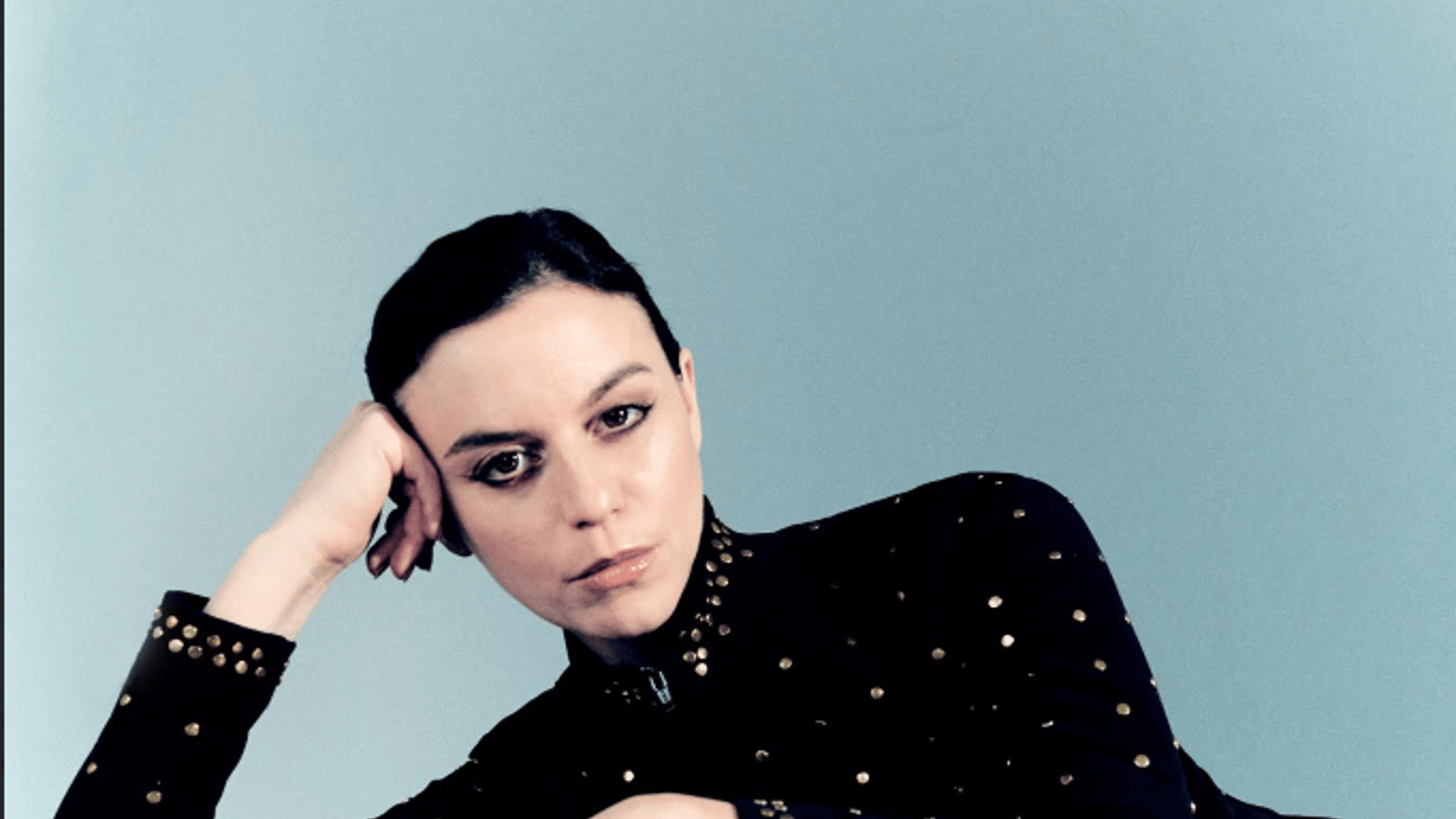 Deradoorian (Dirty Projectors, Decisive Pink), Kate NV, GAL GO