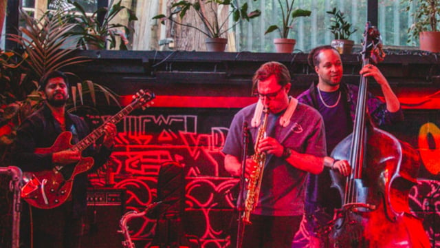 LIVE JAZZ JAM W/ STRATOS