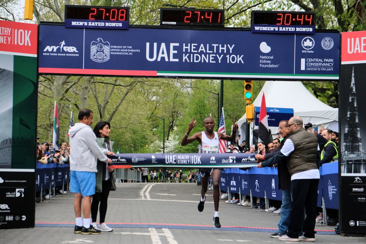 Mathew Kimeli breaking the tape at the 2019 UAE Healthy Kidney 10K