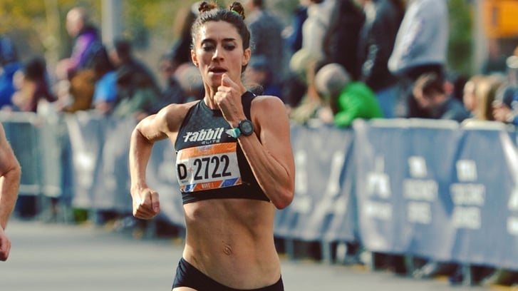 Local runner and assistant professor of anthropology at Stony Brook University Gabrielle Russo running the 2018 Staten Island Half
