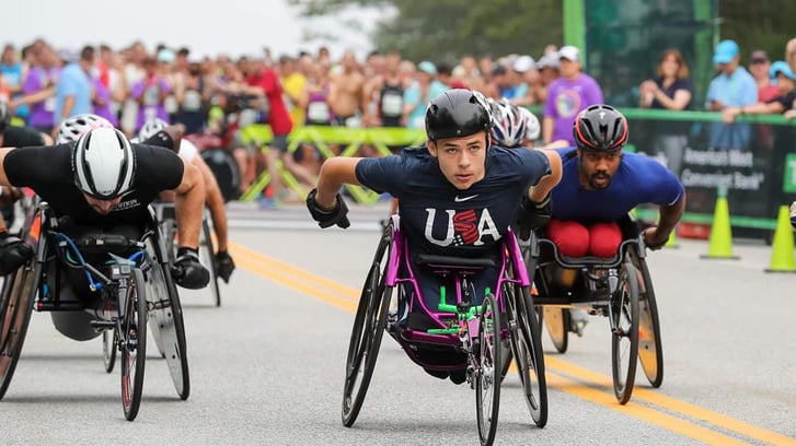 Wheelchair athlete Jason Robinson in a race