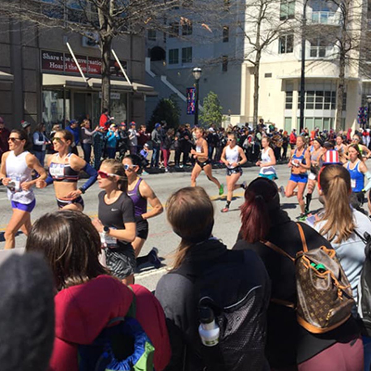 Spectators and runners at 2020 US Olympic Marathon Trials in Atlanta