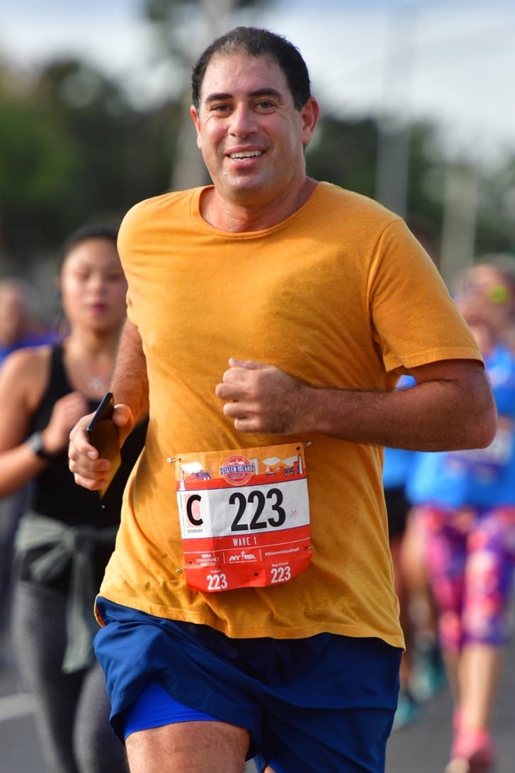 Al Shabana racing the NYRR Staten Island Half
