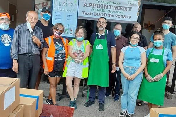 Randy Savitt and other volunteers at an NYC food bank