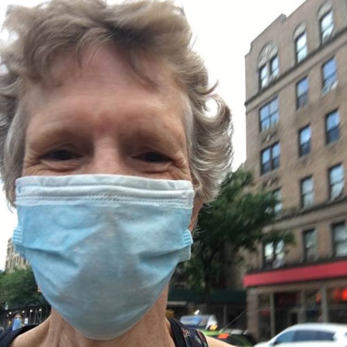 NYRR staffer with mask