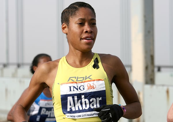 Samia Akbar running the 2006 New York City Marathon