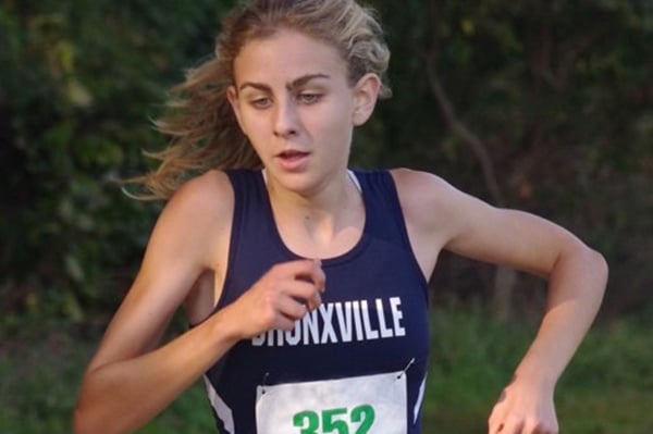Mary Cain running in a race in high school