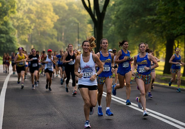 A pack of runners at the NYRR Team Championships women's race in Central Park