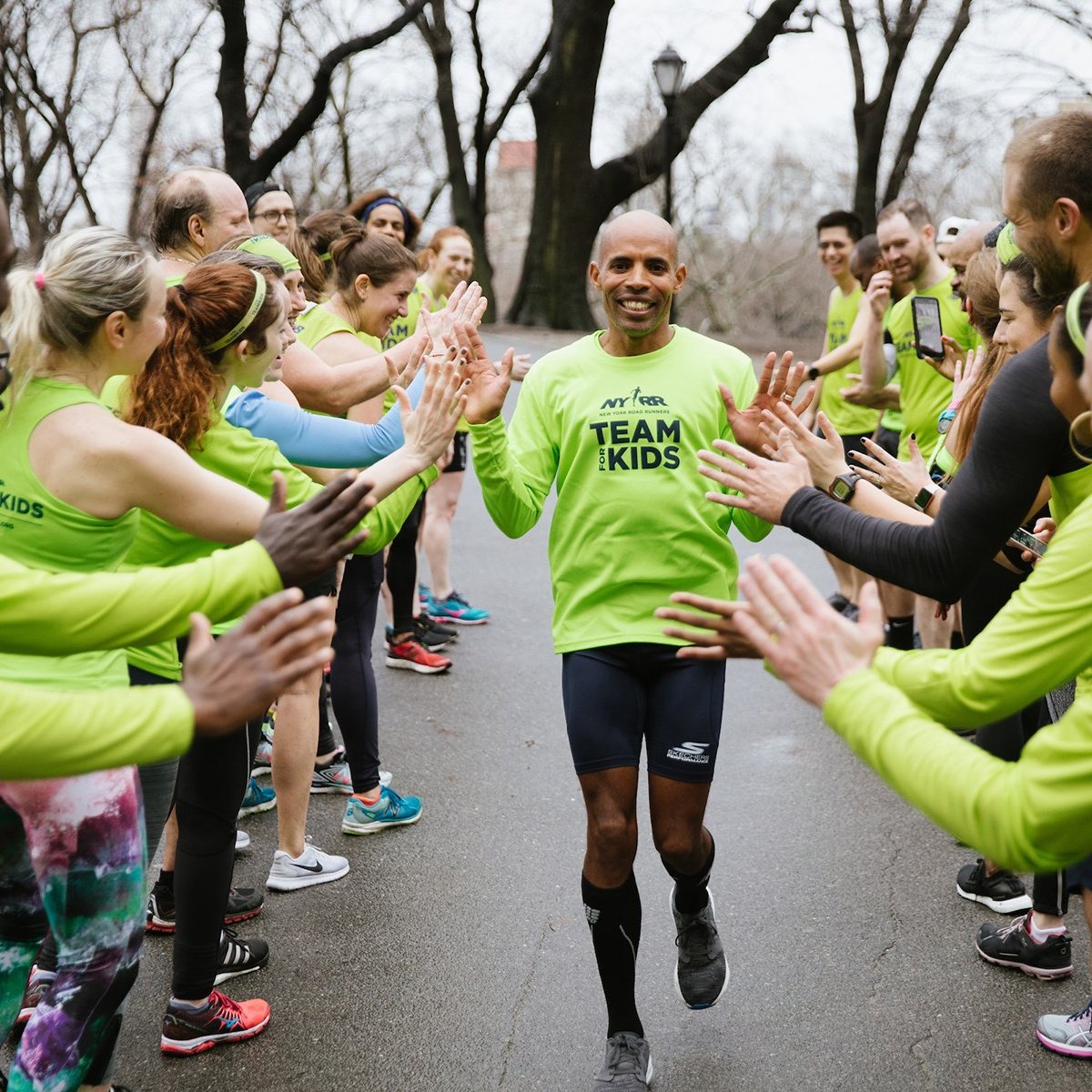 Meb Keflezighi runs the 2018 NYRR Virtual For the Kids 5K Benefiting Rising New York Road Runners (RNYRR).