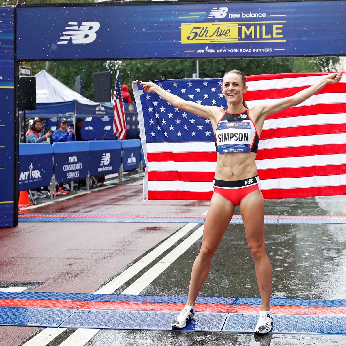 2018 New Balance 5th Avenue Mile women's champion Jenny Simpson