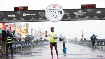 Fikadu Girma Teferi won the men's race at the 2018 Popular Brooklyn Half