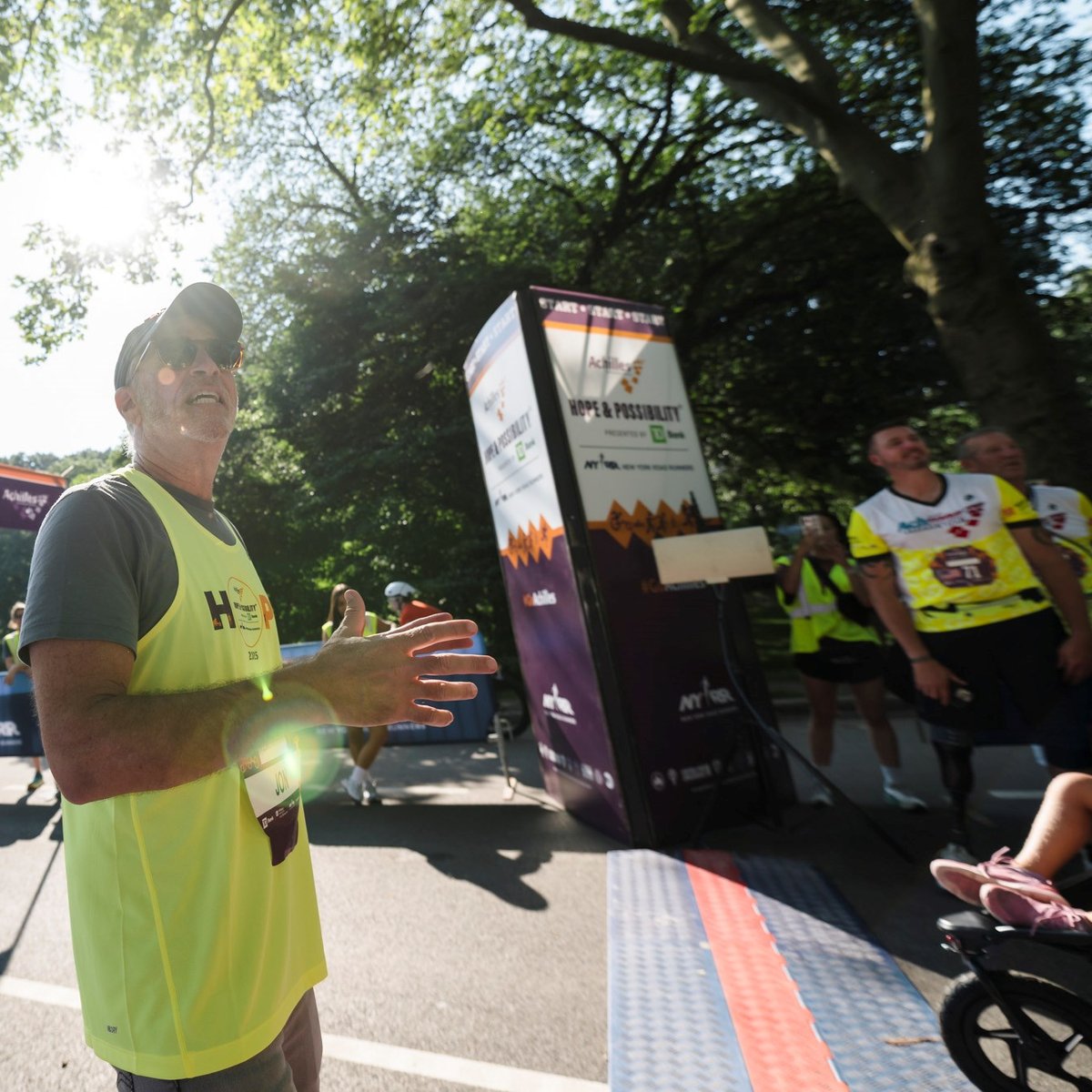 Runners at the 2025 Achilles Hope & Possibility 4M Presented by TD Bank