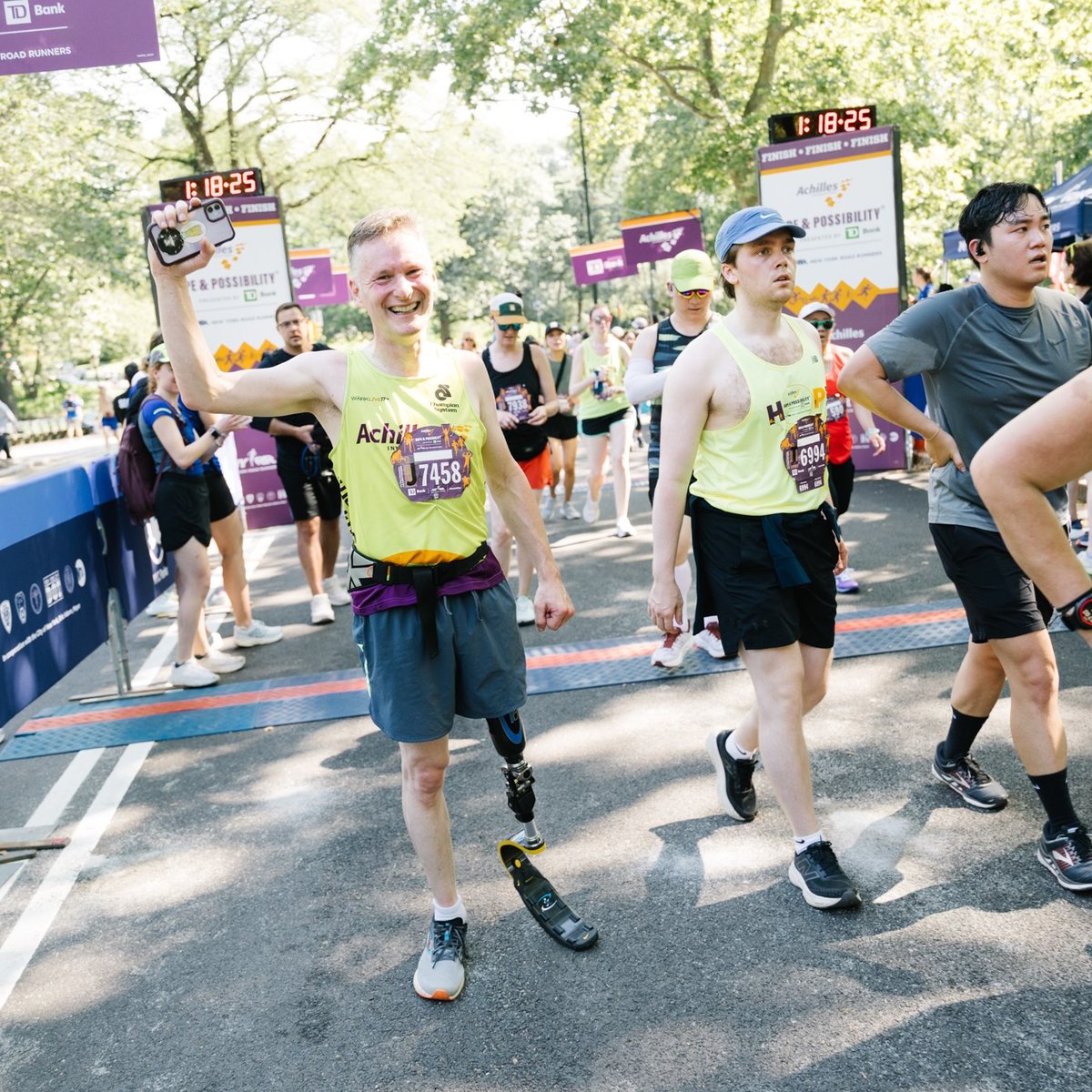 Runners at the 2025 Achilles Hope & Possibility 4M Presented by TD Bank
