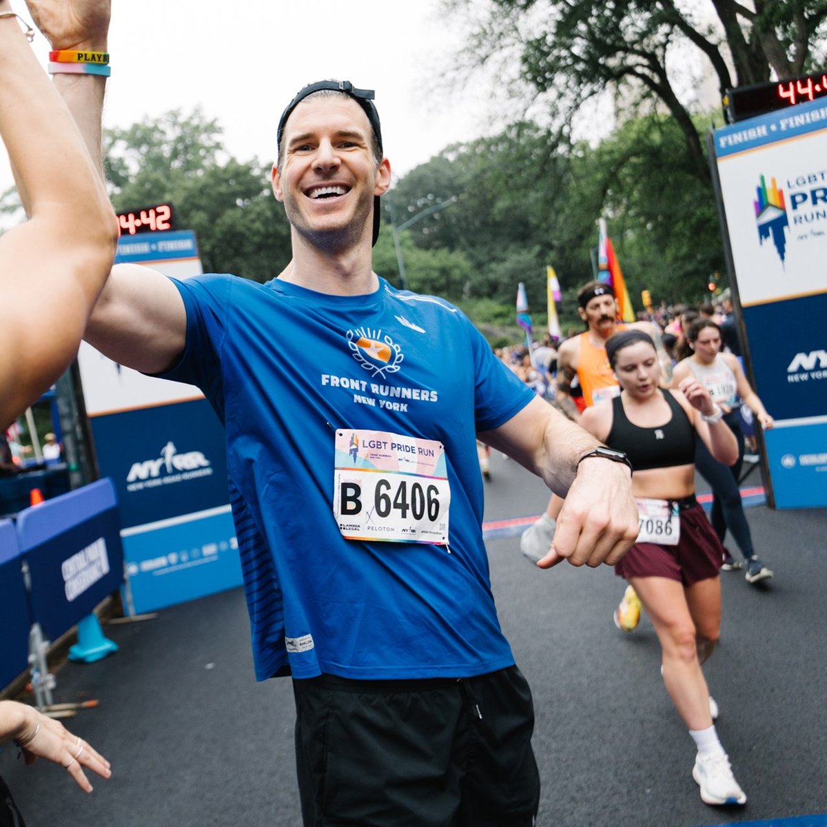 2025 Front Runners New York LGBT Pride Run 4M