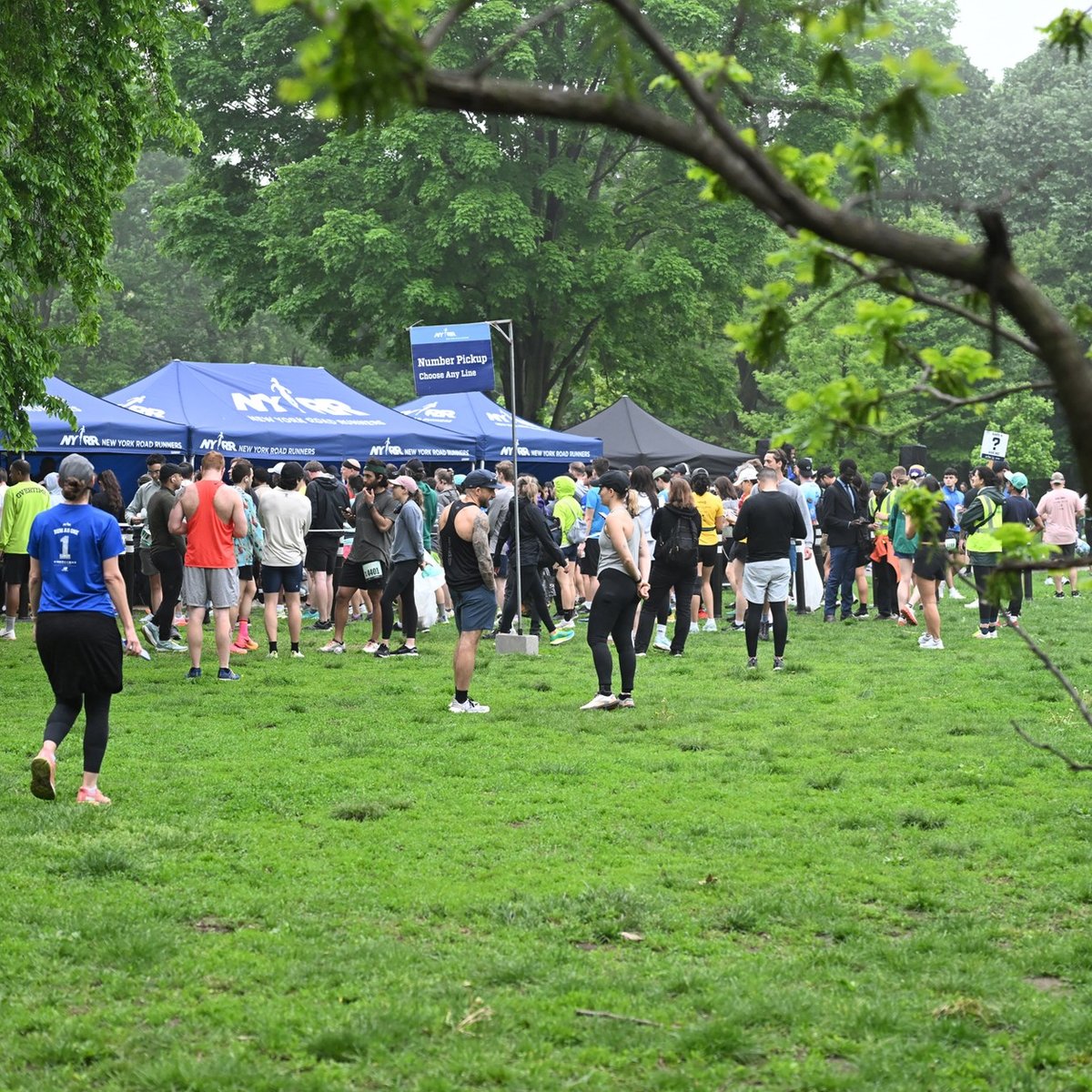 Runners at the Brooklyn R-U-N 5K in Prospect Park