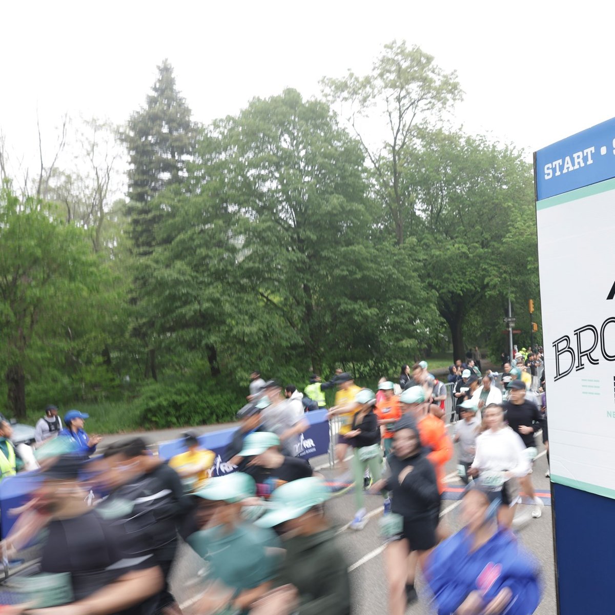 Runners at the Brooklyn R-U-N 5K in Prospect Park