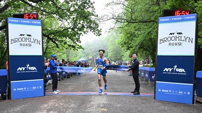Runners at the Brooklyn R-U-N 5K in Prospect Park