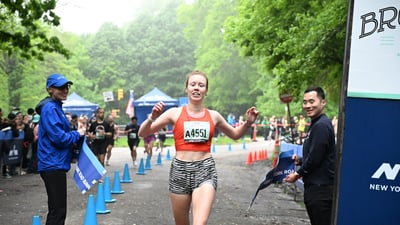 Runners at the Brooklyn R-U-N 5K in Prospect Park