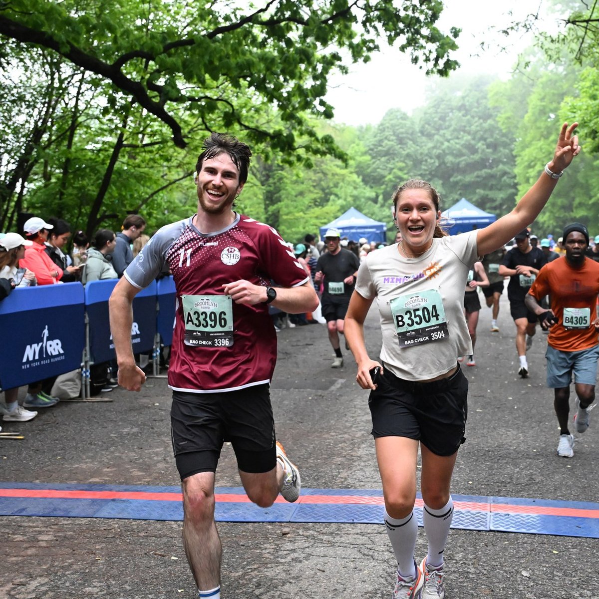 Runners at the Brooklyn R-U-N 5K in Prospect Park