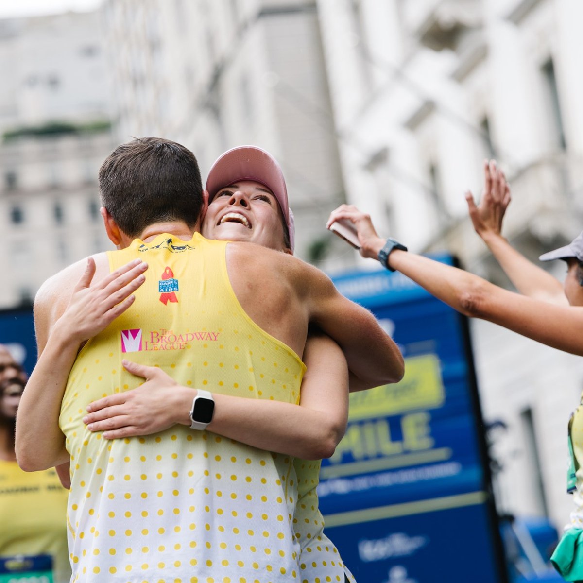 Runners at the 2025 5th Ave Mile