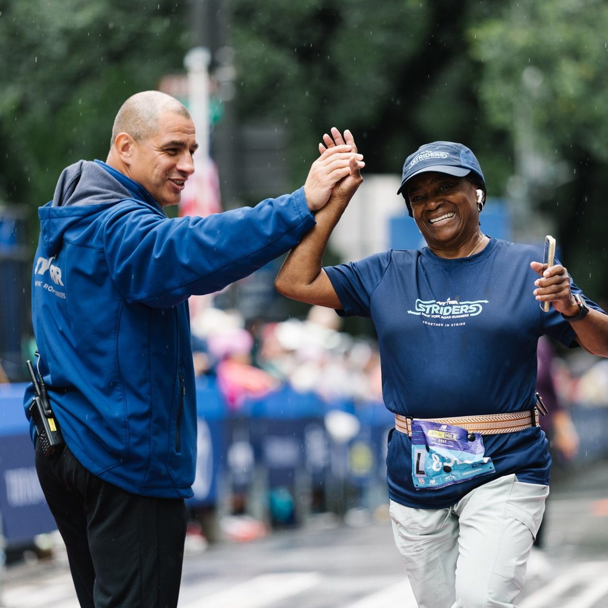 Runners at the 2025 5th Ave Mile