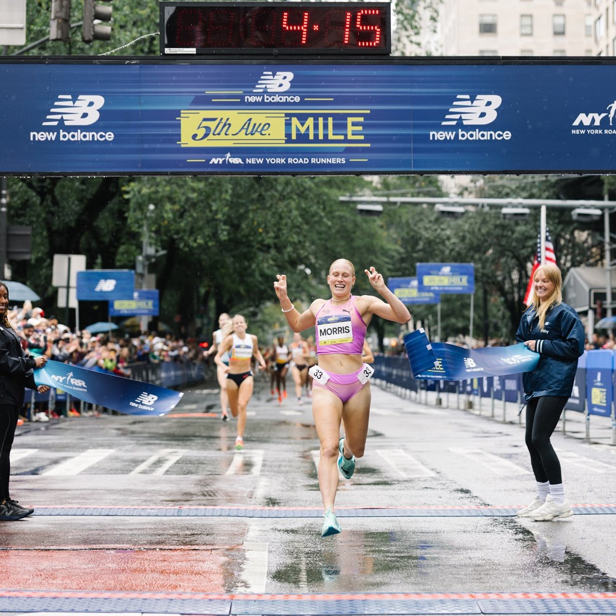 Runners at the 2025 5th Ave Mile