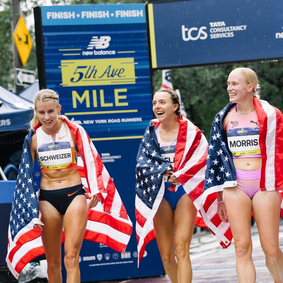 Runners at the 2025 5th Ave Mile