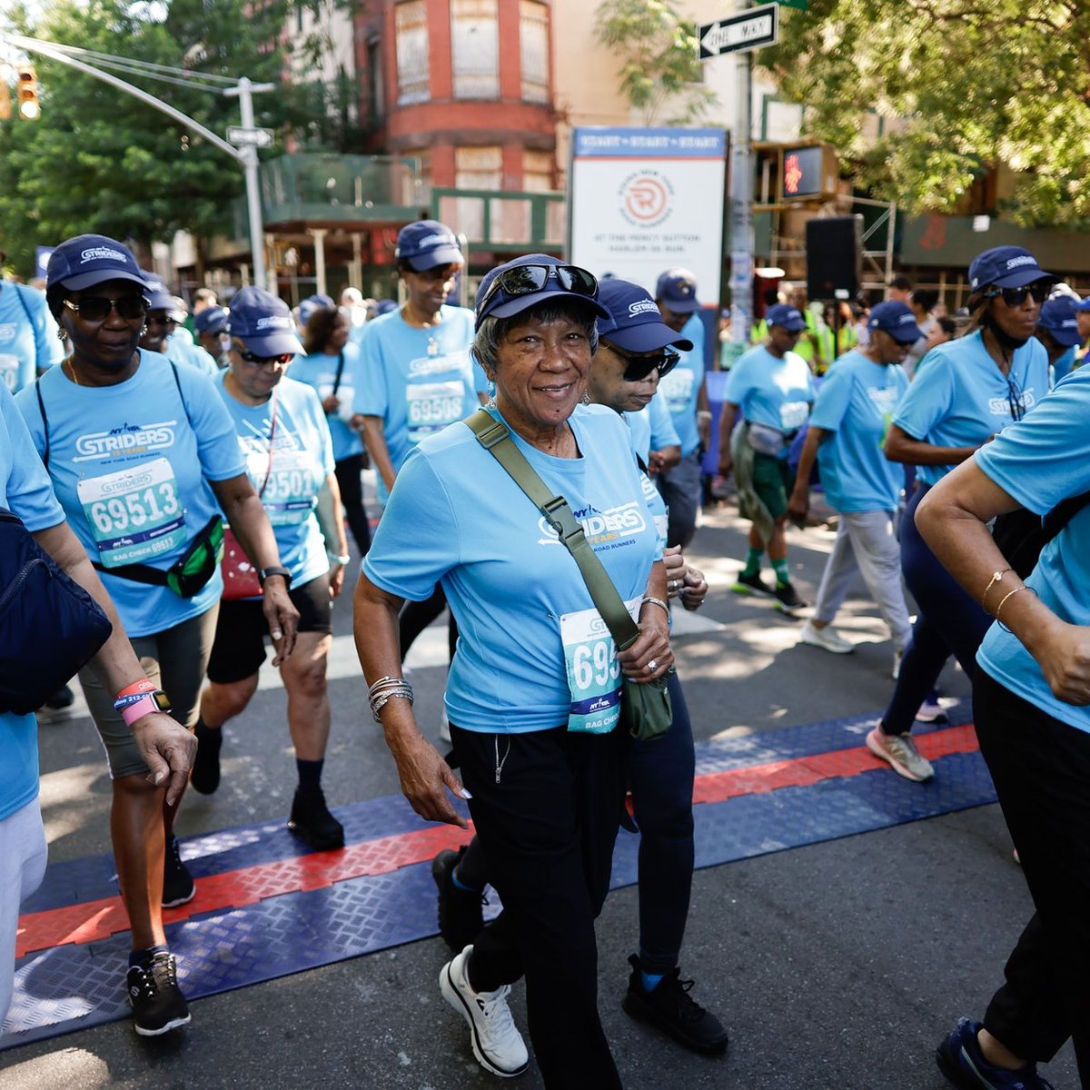 Harlem 5K participants starting the race