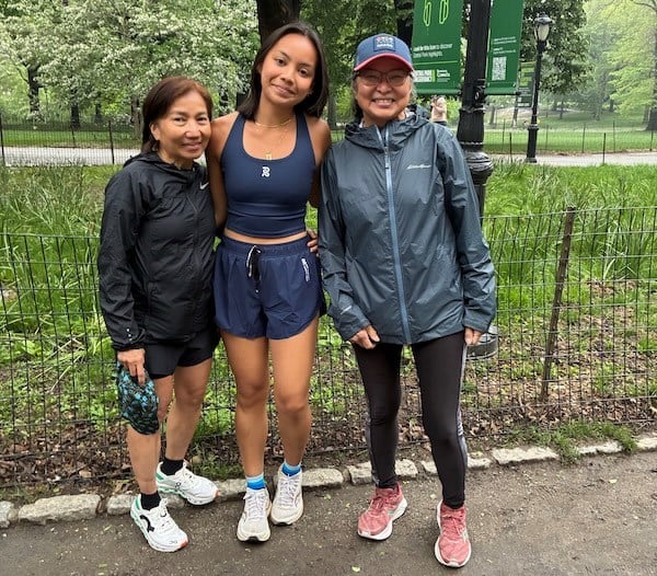 Heidi, Isabella, and Teresa in Central Park at Group Training.