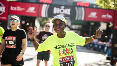 NYRR Coach Gisela Perez at the New Balance Bronx 10 Mile