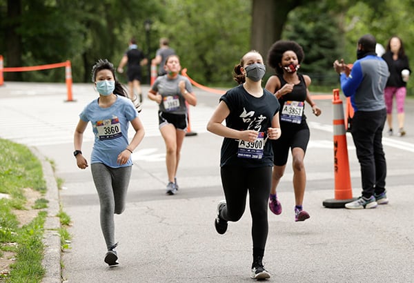 Women running 2021 Mastercard NY Mini 10K