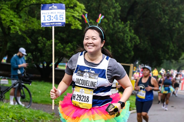 NYRR pacer Jacqueline Choi running the 2022 RBC Brooklyn Half