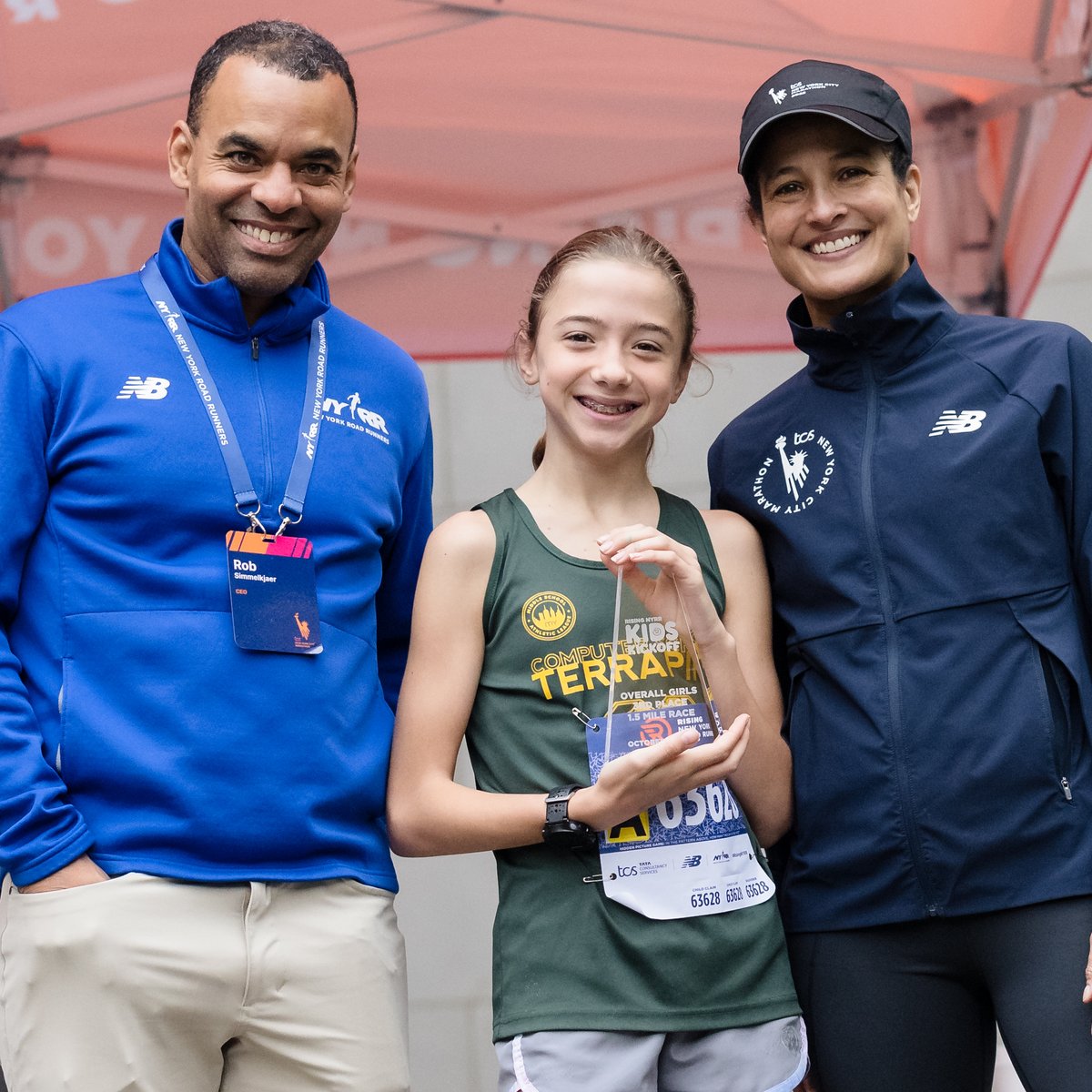 Rob Simmelkjaer and Nnenna Lynch with RNYRR Kids Kickoff 2023 award winner.