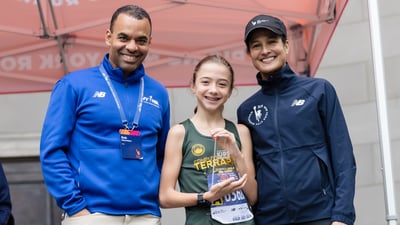 Rob Simmelkjaer and Nnenna Lynch with RNYRR Kids Kickoff 2023 award winner.