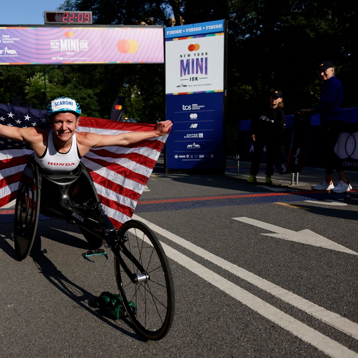 Susannah Scaroni after finishing 2023 Mastercard NY Mini 10K