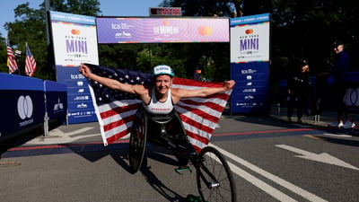 Susannah Scaroni after finishing 2023 Mastercard NY Mini 10K