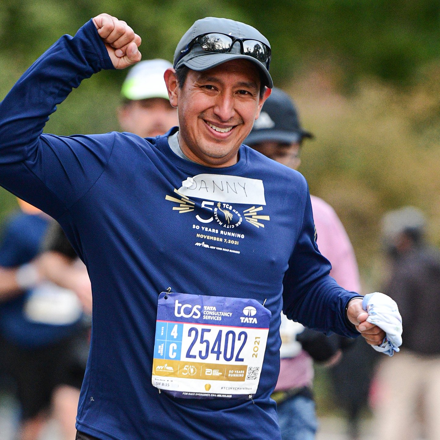 Danny Barcia running the 2021 TCS NYC Marathon