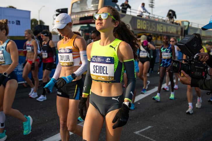Molly Seidel at start of 2021 TCS NYC Marathon