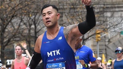 Mike the Korican running TCS NYC Marathon