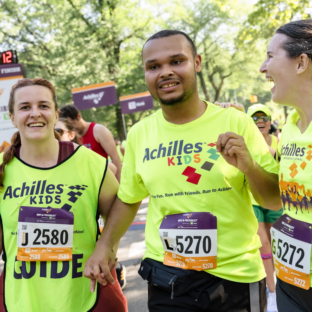Runners at 2023 Achilles H&P 4M race