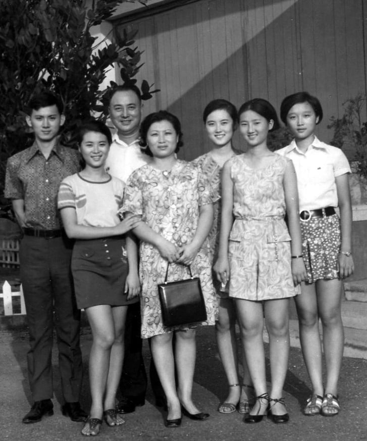 Carolyn Su father and family