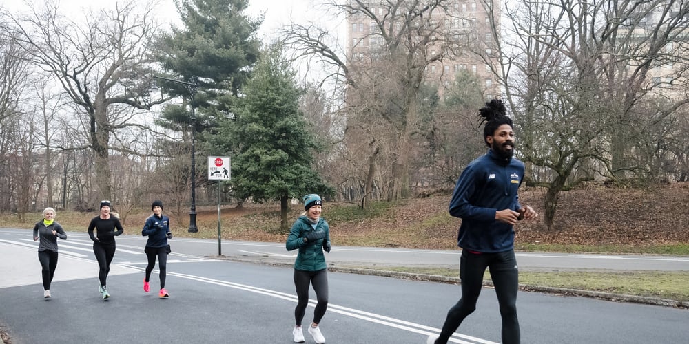 Group Training runners and coach in Prospect Park