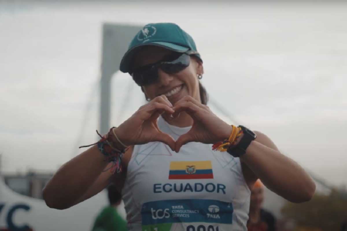 Runner at start of 2022 TCSNYC Marathon